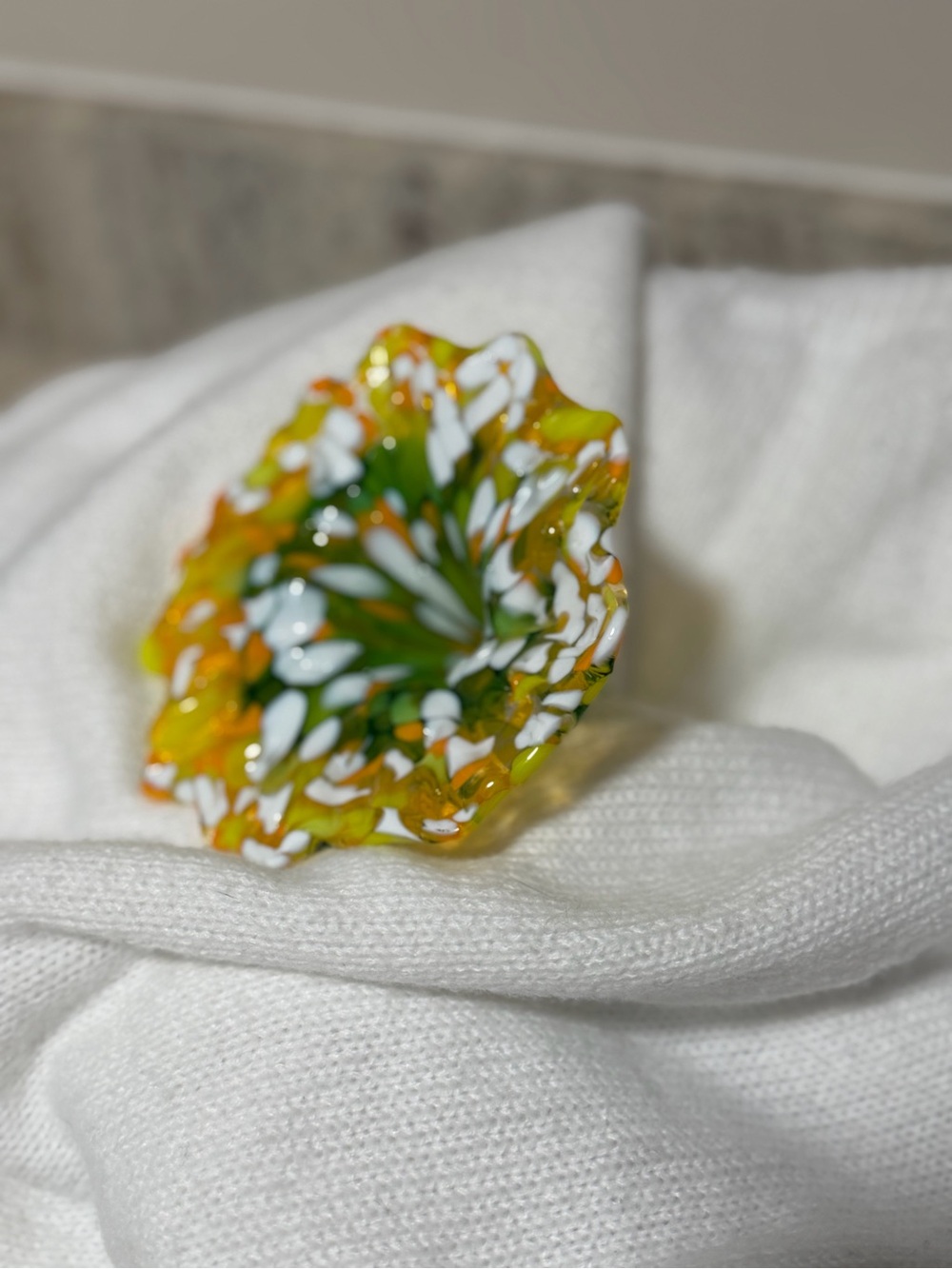 Handmade Art Glass Flower Bud Vase – Murano Style Floral Art‎ Glass